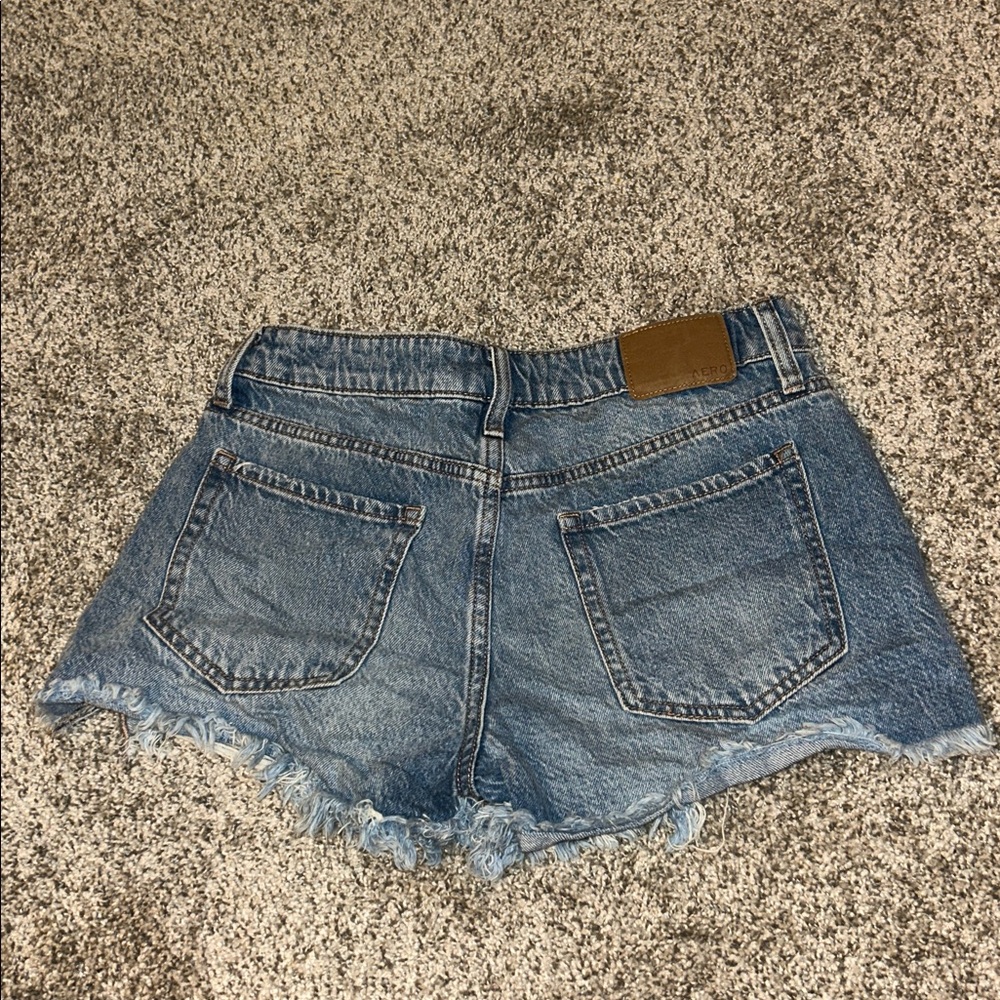 Aeropostale Blue Baggy 4” Denim Shorts - Picture 4 of 5